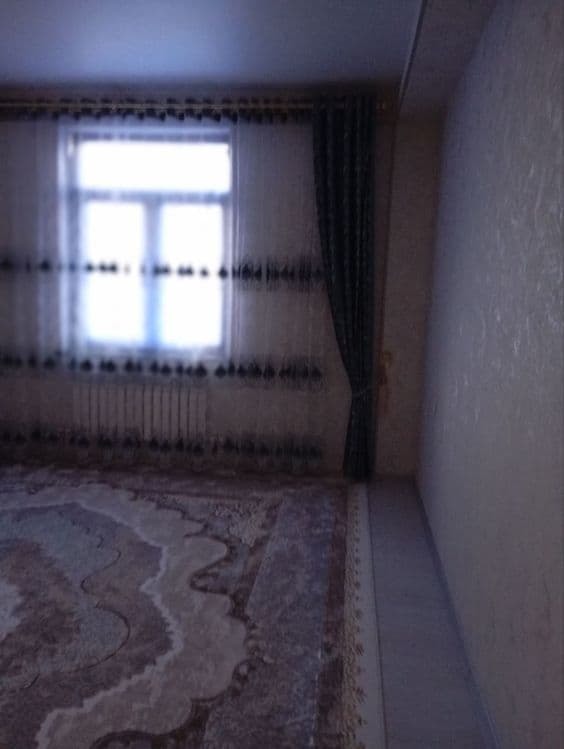 Yangi qurulgan uy 12 qavatli 5-qavatda joylashgan 2 xonali  88.55 kv — 3