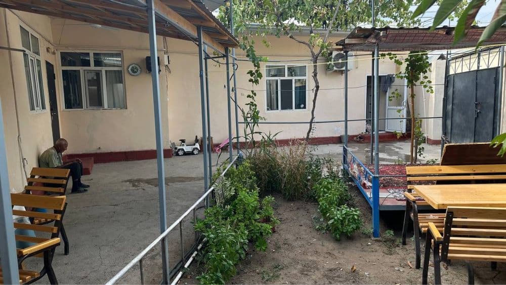 Продается участок 2,3 сотки 5 комнат Бектемир РОВД — 2