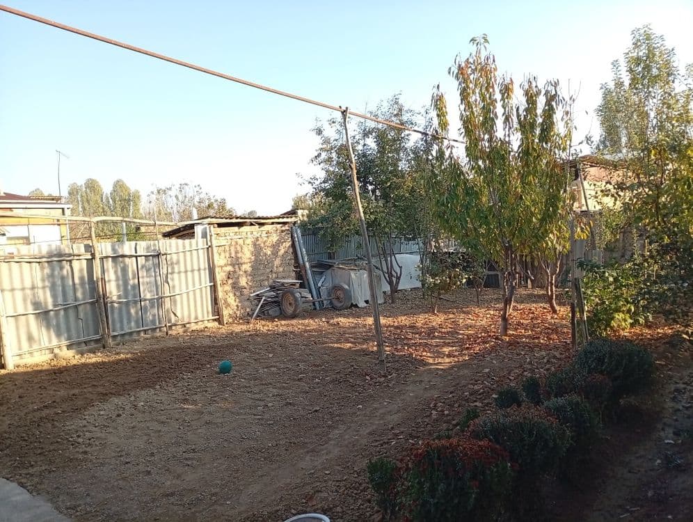 Hovli Srochniy sotiladi 6sotix — 8