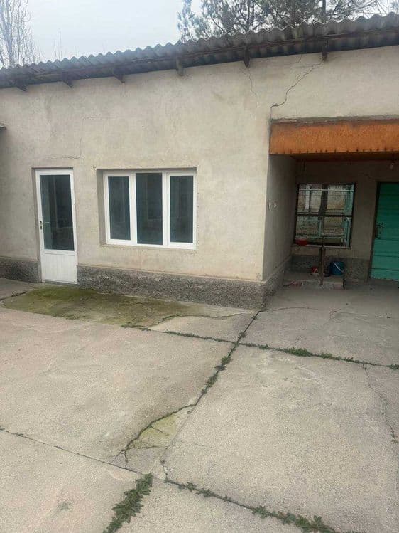 Yakka tartibdagi turar joy sotiladi. Ташкент Уртачирчик район — 5