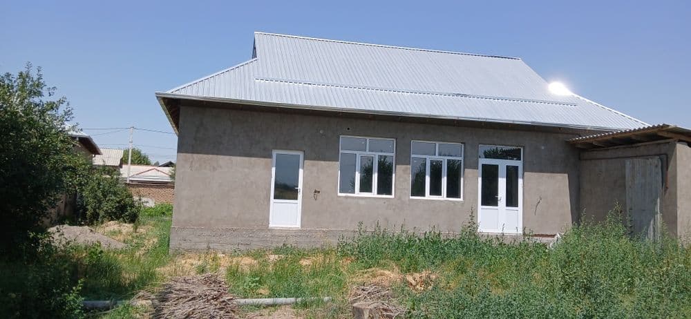 Toshkent viloyati Yuqori Chirchiq tumani  Uy sotiladi — 2
