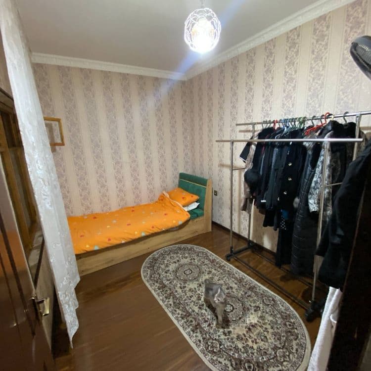Ğuncha kinoteatr kotedj sotiladi srochno — 4