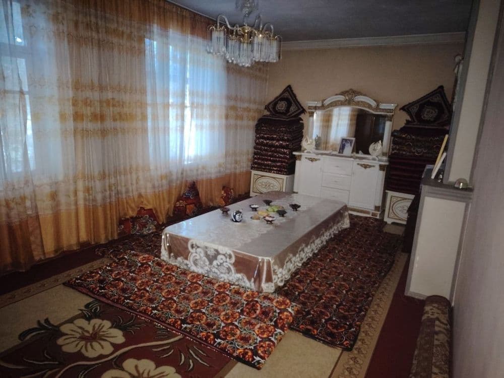 Srochna Hovli sotiladi !!! — 2