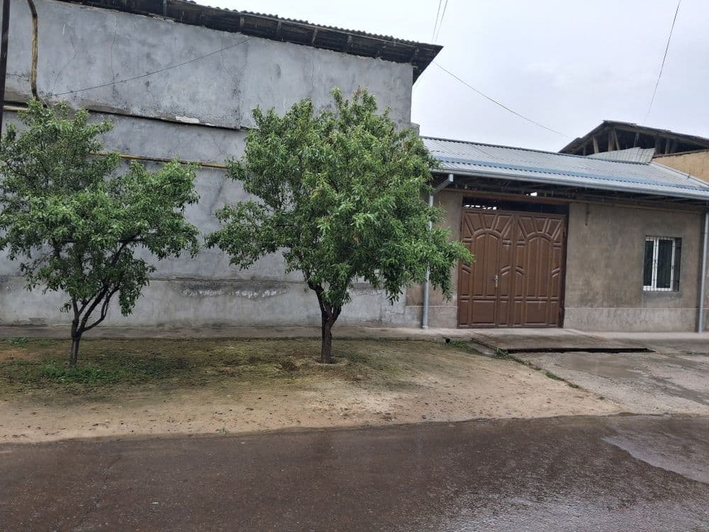 Uchtepa tumanidan 2,19 sotixli hovli sotiladi — 1