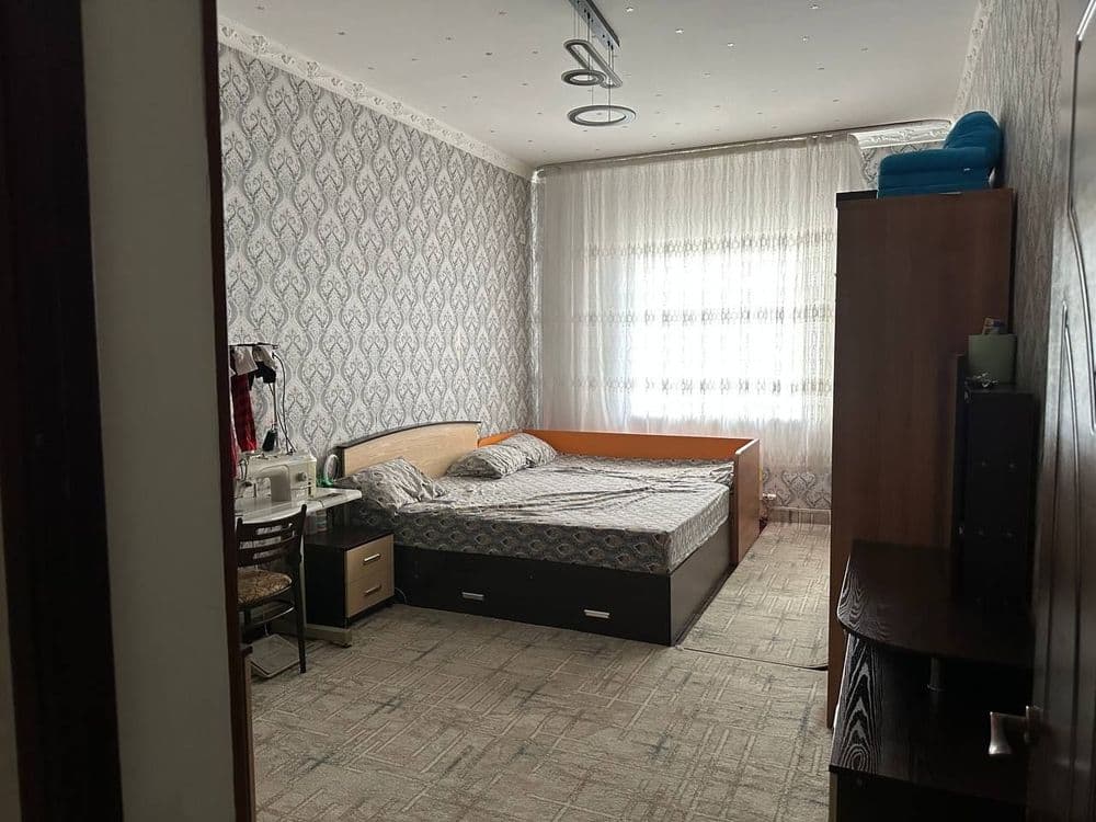 Продается 2х этажный дом Бектимирский район Мажнунтол Водник. — 4