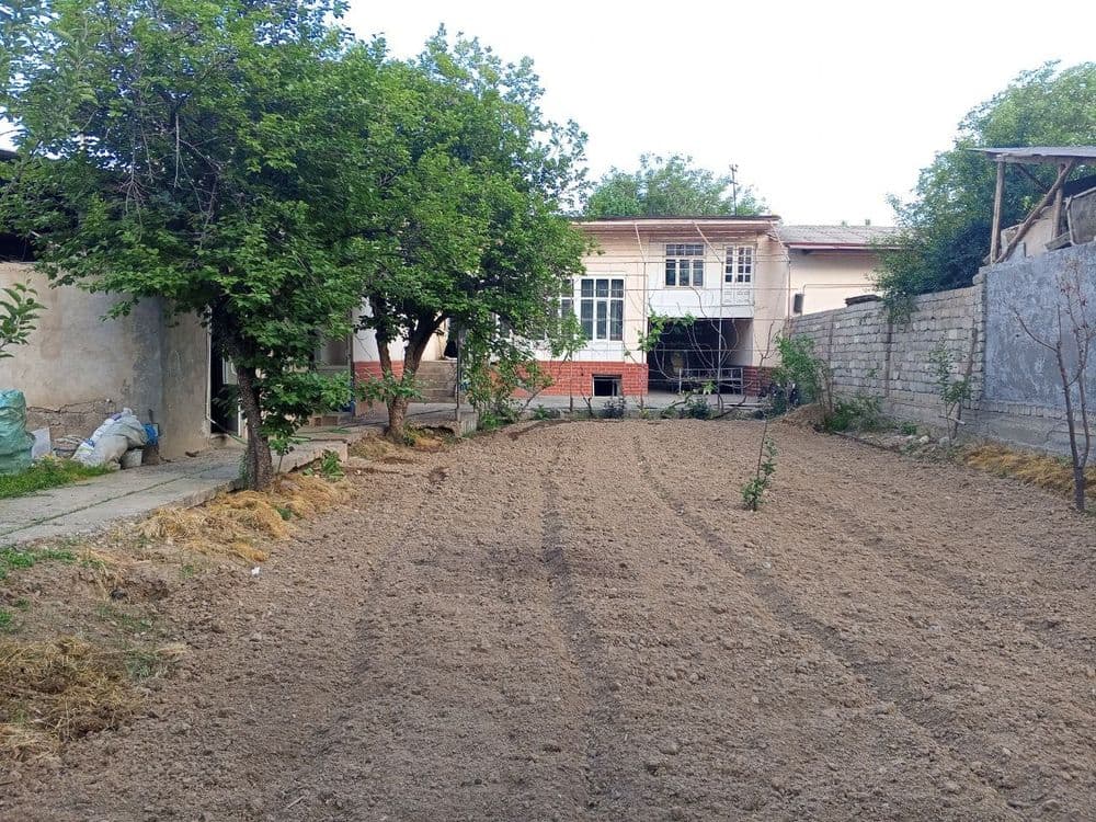 4sotix uchastka sotiladi — 4