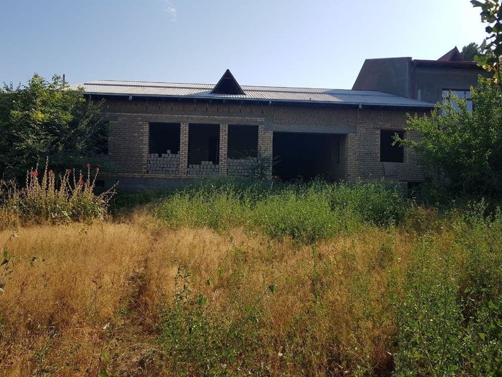Xovli sotiladi karobka xolatida Zangi ota tumani — 1