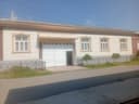 Uy sotiladi mebel texnika blan