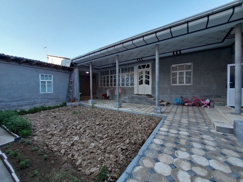 Продаю участок 3.8 соток 2 холл 6 комната.Круг Рахат маххаля Олмос. — 1