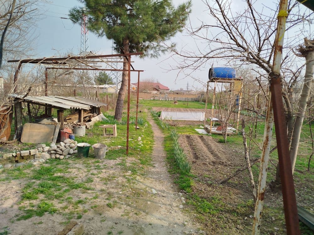 Продаётся дом, с большим участком в 10 соток. — 5
