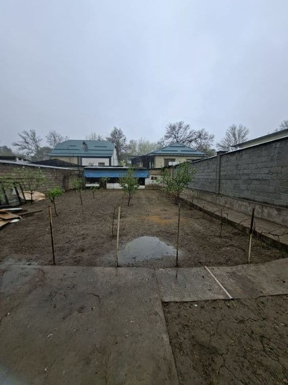 Ангрен шахар 6/4 дахада 2 каватли котеж  сотилади — 3