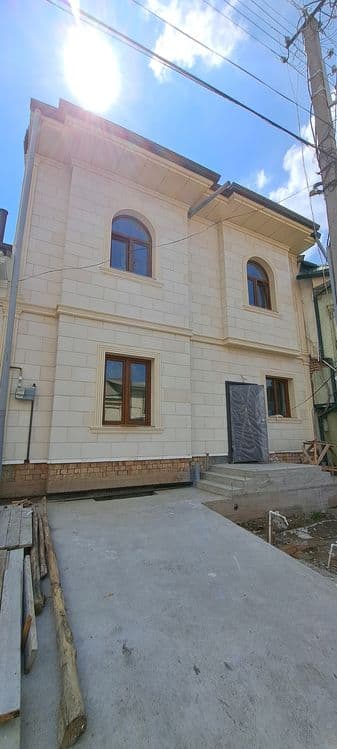 Malika atrofida evro Katej sotiladi — 2