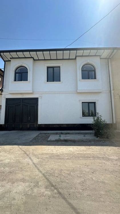 Продается 
Евро дом 
Кибрай центр
3 сотки 
5 комнат + кухня-зал
240м² — 1