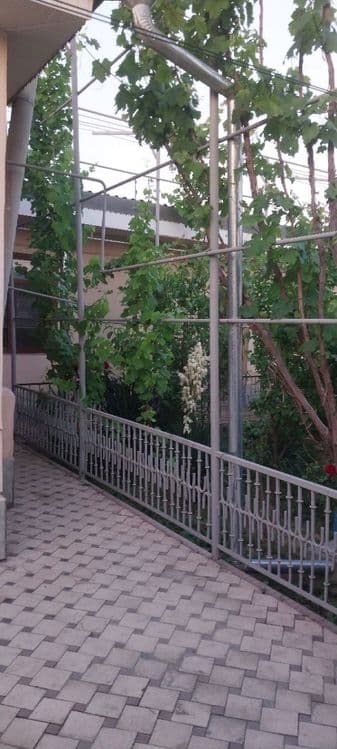 5 xonali uy sotiladi — 4