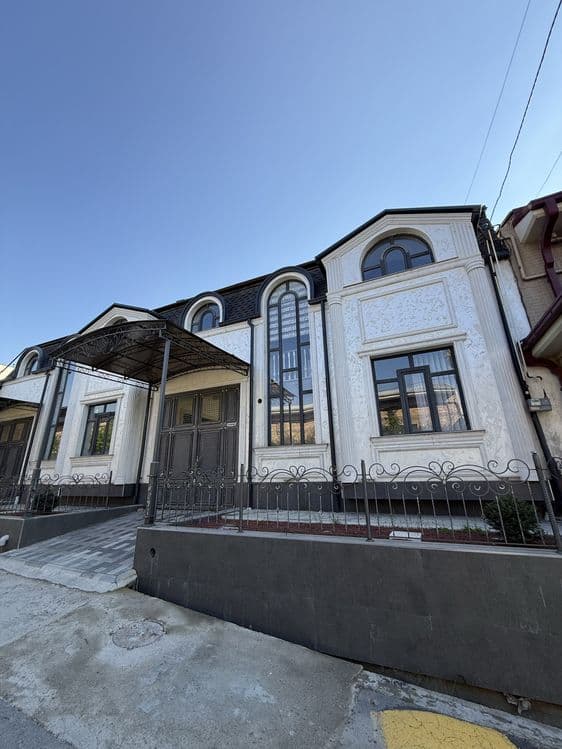 Продам свои два дома 10-комнат, 4 сотки. Олтинтепа, 5км от Ташкента. — 1