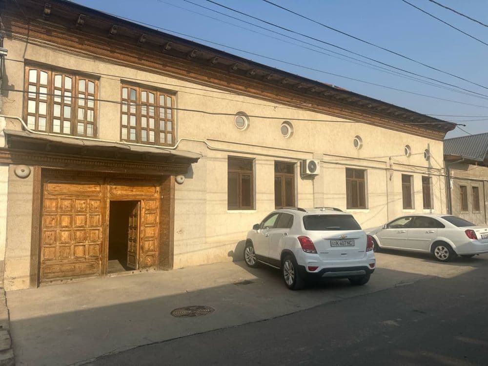 Продам дом участок Яшнабадский район Янгиобод махалля 6 соток 7 комнат — 1