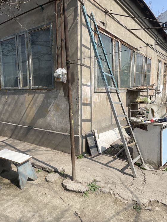 Продается в Яшнабадском р-не УзБУМ угловой участок 5 сот. — 4