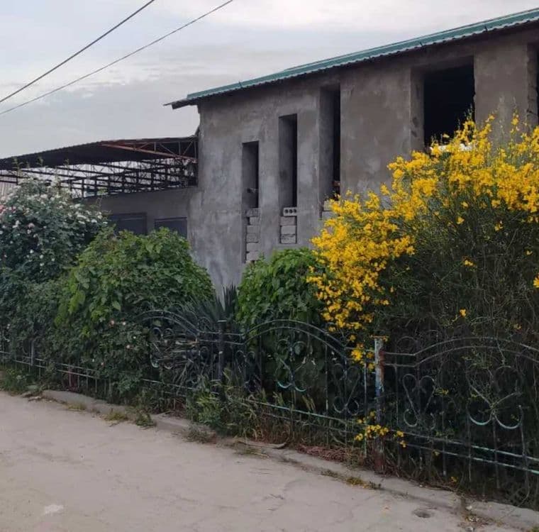 Продам свой  дом участокХанабаде — 1