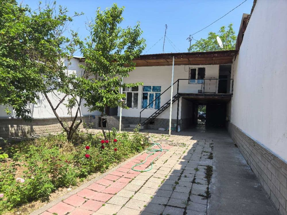 Срочно продам свой участок / Chilonzor, Katta qani — 1