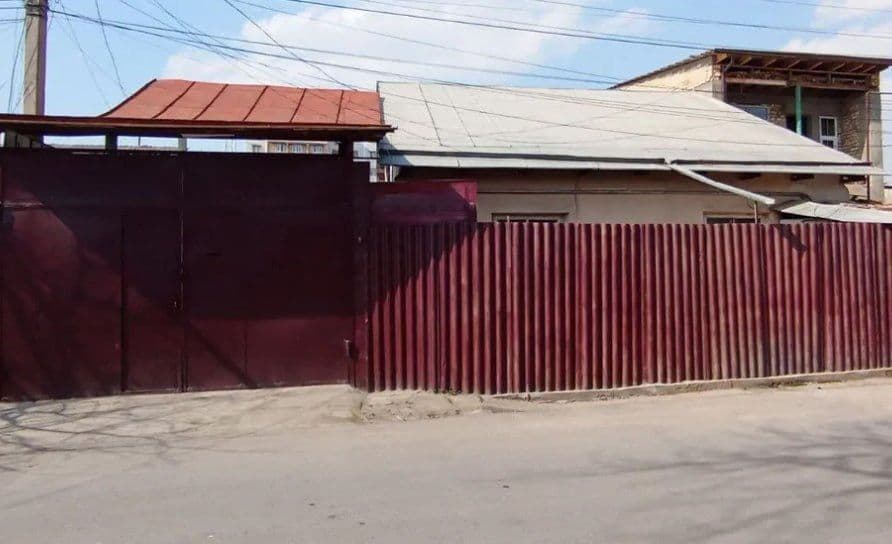 _Sotiladi dom  3.35 сотки Саракулька_под застройку_Фасад 14м_ — 1