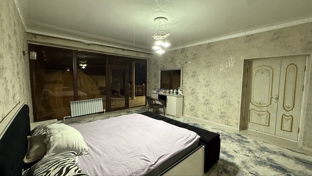 Продается дом,530кв,10 спальных комнат,подвал. — 3