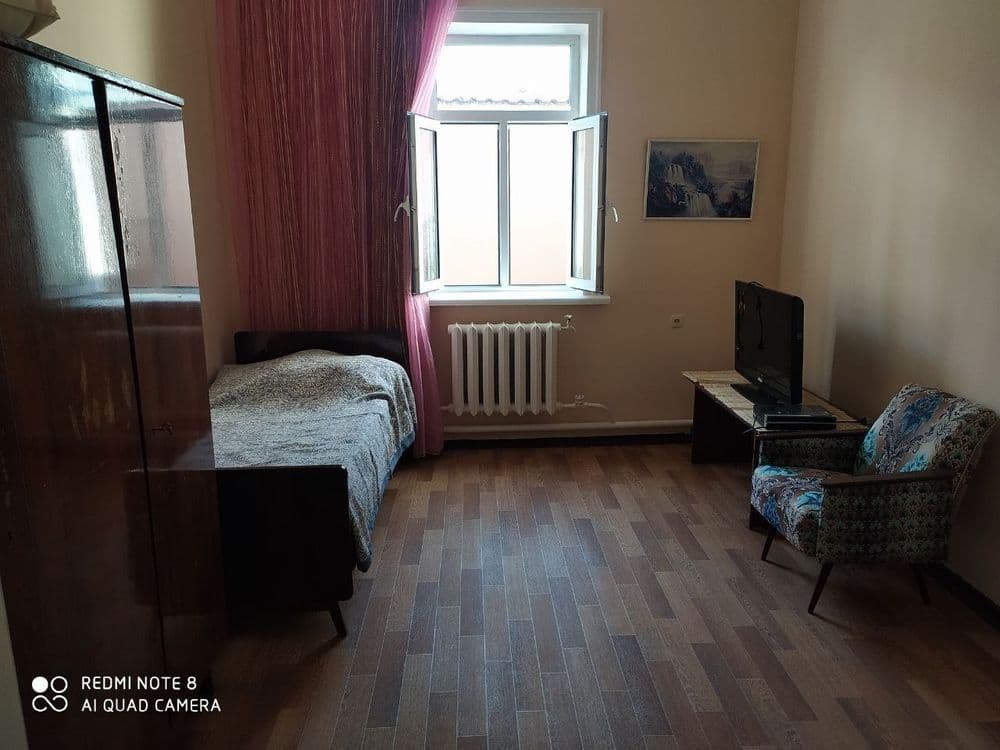 Продается на дубовой плановый большой дом 6 комнат.7соток — 3