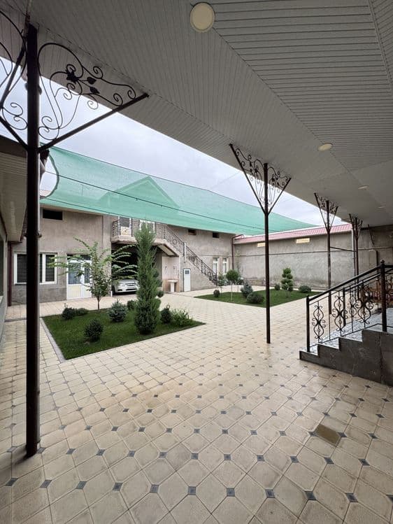Kotta Hasanboy Ahrorobod mahallasi 6 sotix 10 ta xona 20/30 — 3