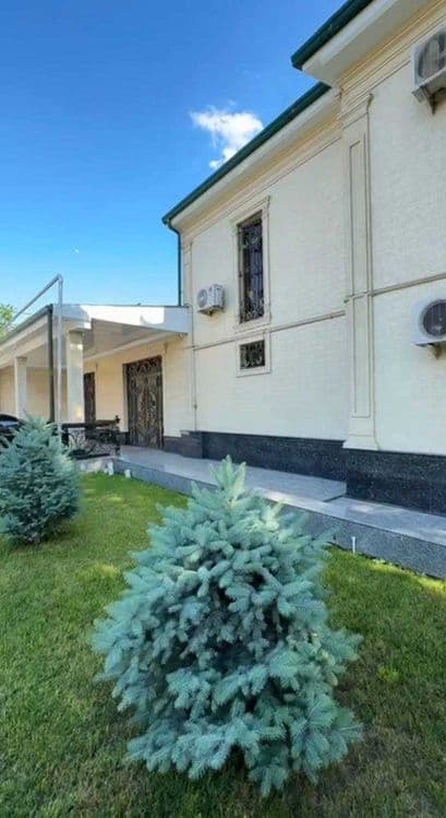 Куйлук массив-1 да 5 соту, 7 хона, иссик хонаси хам бор — 1