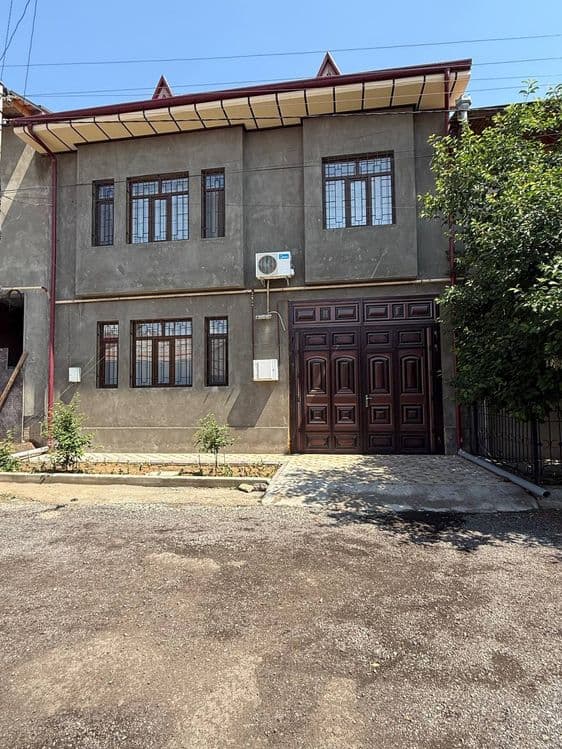 Участок Кибрай центр 
Старый роддом 
3 сотки, 5 комнат +кухня
2 санузл — 1