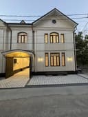 Срочно срочно продается шикарный Евродом самом центре города