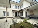 Кулол махаллада 2 қаватли ховли сотилади