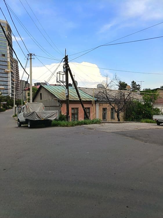 Продается дом, участок 3,61 сотка в М-Улугб р-не,Дархан — 1