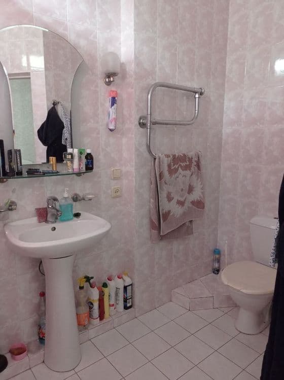 Азербайджанский центр 7сот,5 ком,в низу дома билярд,тенис — 3