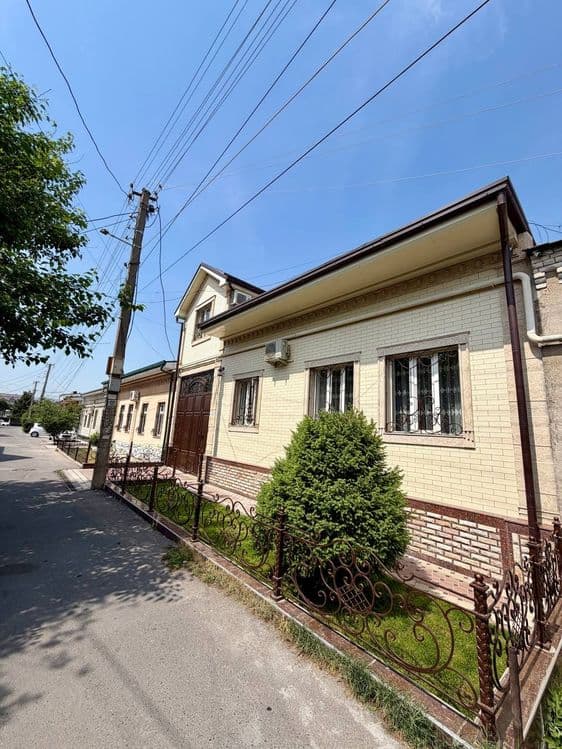 Срочно Продаётся участок 4,4 сотих 10 комнаты Метро Шахристан — 4