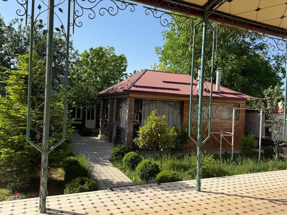 Продается добротный дом с живой природой , горный воздох  13 сотках — 1