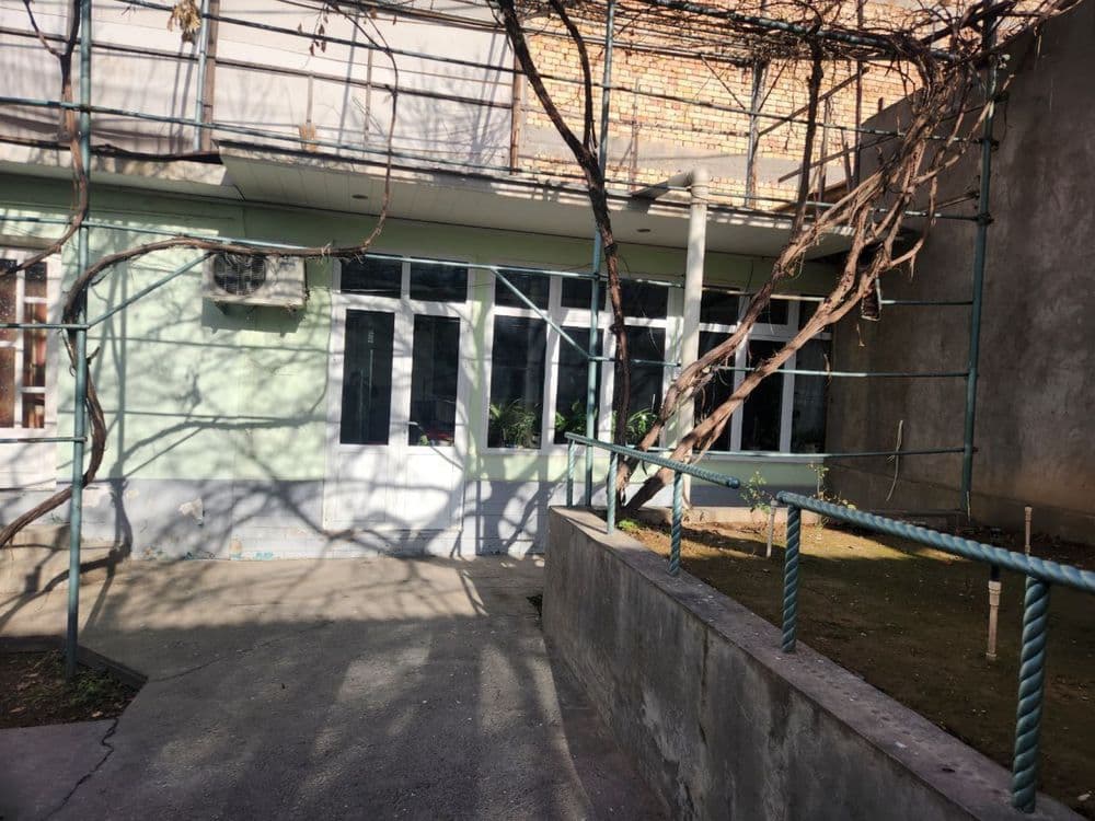 Срочно!!! Продается Комолон 6 Соток 8 та хона Фасад 17,8*33,7 — 3