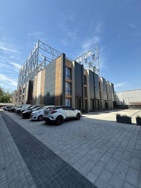 Tiara Residence Townhouse 197 м² в элитной локации Ташкента срочно — 1