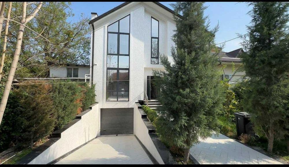 Продаётся новый дом на участке 2,8 сотых в М-Улугбекском районе. — 1