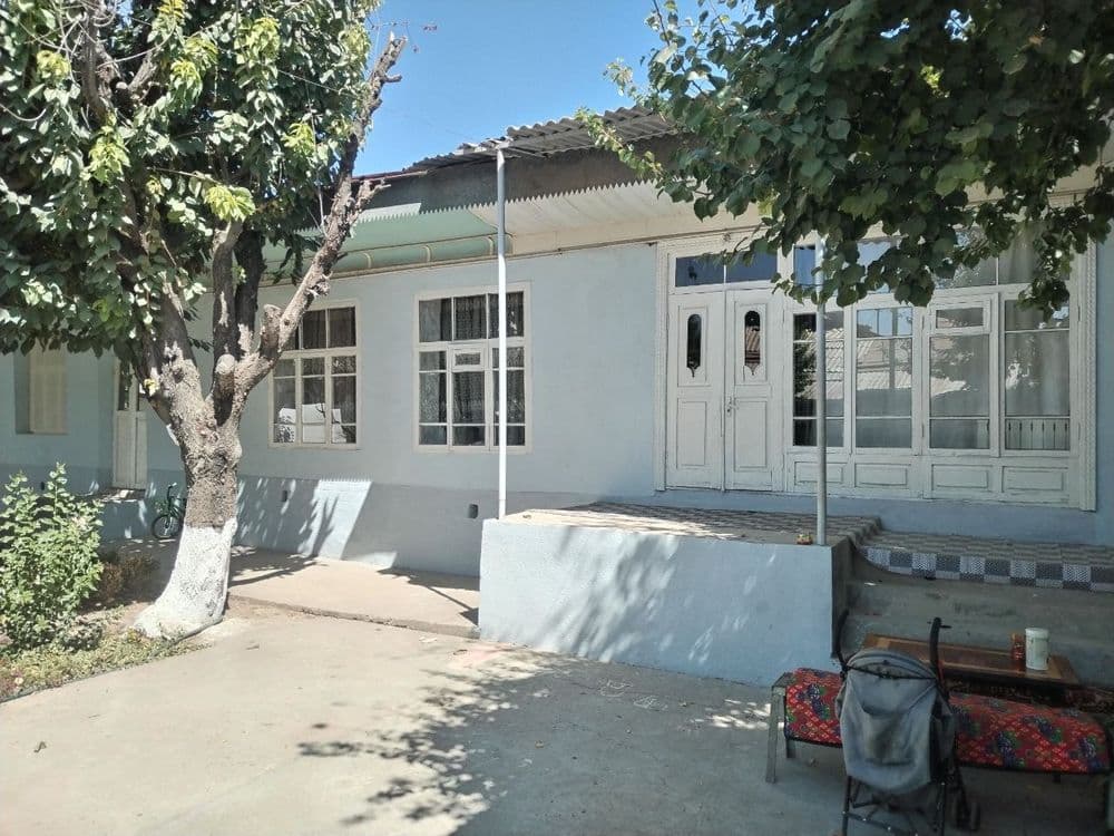 Xasanboyda uy sotiladi yer xisobida: 13,66 cotix — 3