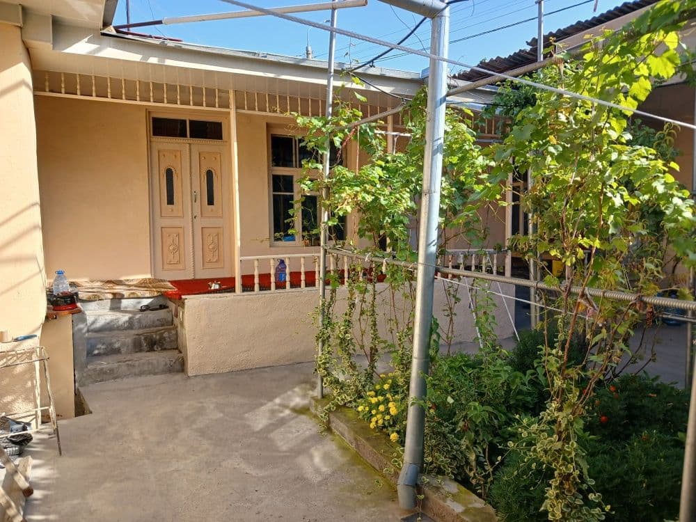 3.9sotix hovli 7xonali uy-joyi sotiladi — 4