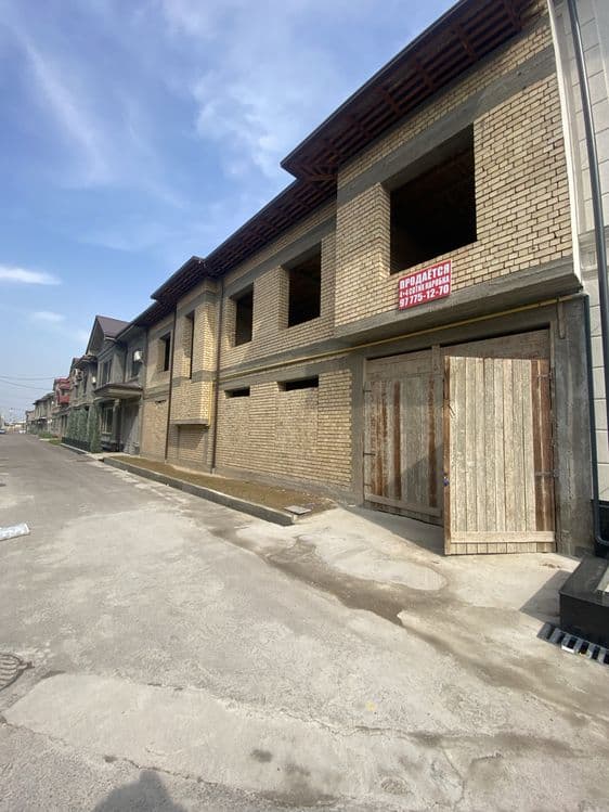 Uchtepa Izza Mahallada 4+4 sotix uy sotiadi — 1