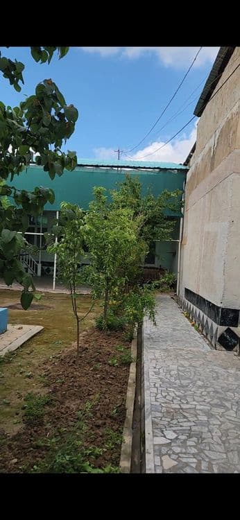Uy sotiladi 6.8 sotix Uchtepa tumani Beshqayragoch mahallasi — 3