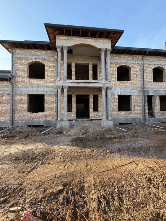 Продается элитный участок Олмос махалла Яшнабадский район — 1
