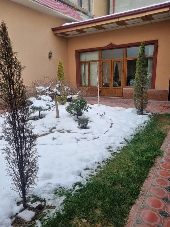 Yunusabad (telebashnya) osh markazi yaqinida 4 sotix tayyor uy — 5