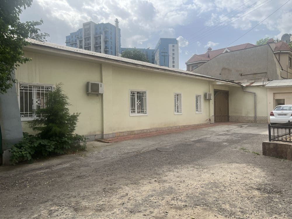 Дархан парк тельмана 5.2 сотки фасад 21 м. Собственник — 1
