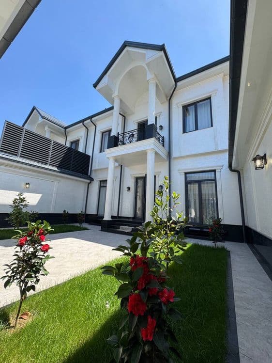 Срочно! Дом 350м² 3 сотки Циолковский элитный район — 2