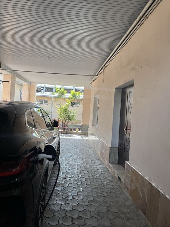 xovli kafe bilan birga sotiladi — 1