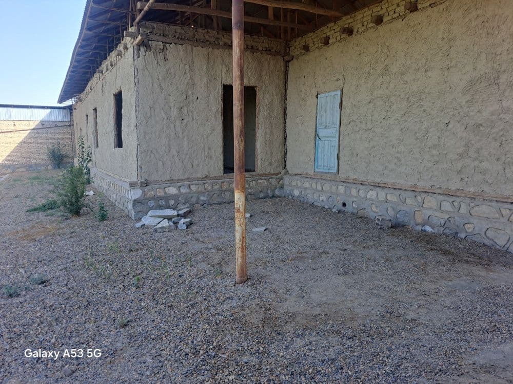 Uchastka 13 sotix Manzil:Buxoro viloyati Kogon tumani Xo'ja Yakshaba. — 4