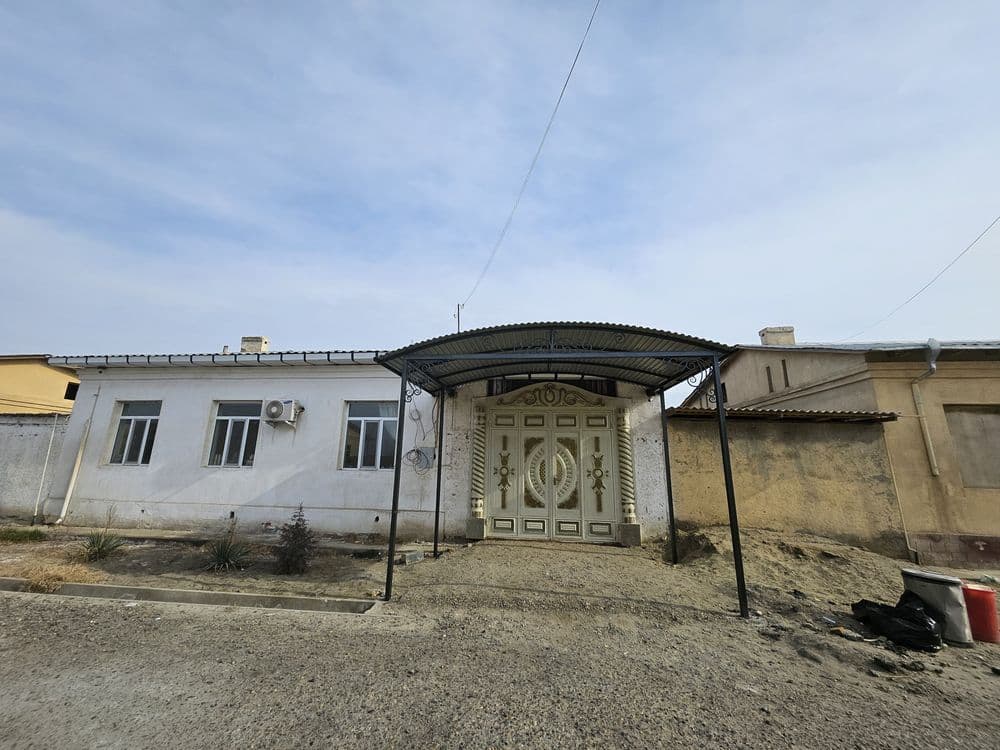 Продаётся срочно коттедж 6 соток евроремонт — 1