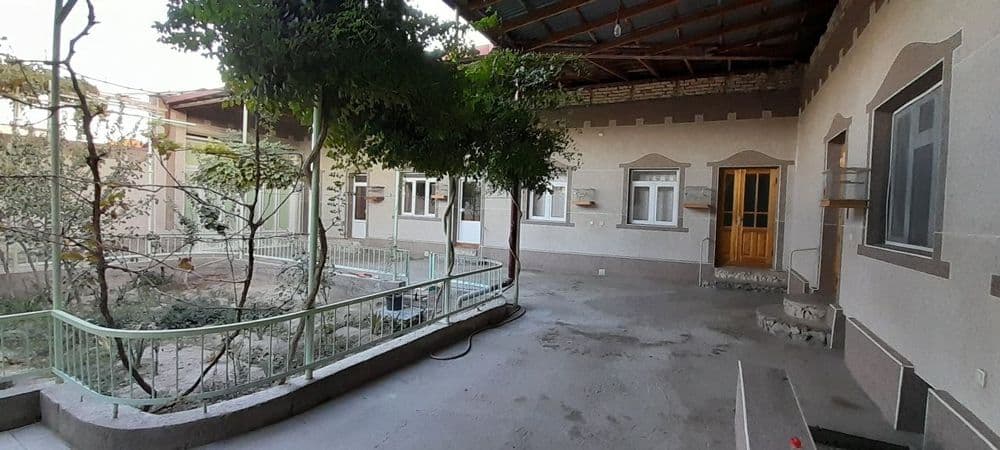Продаётся участок 4.5 соток ор-р Парк,Колхоз рынок,ПМК — 3